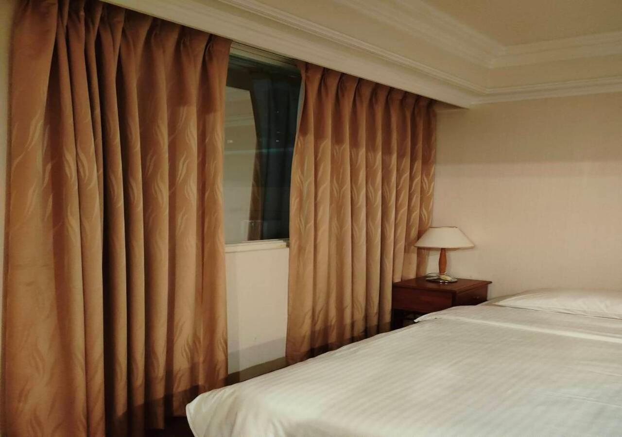 Champion Hotel Тайбэй Экстерьер фото