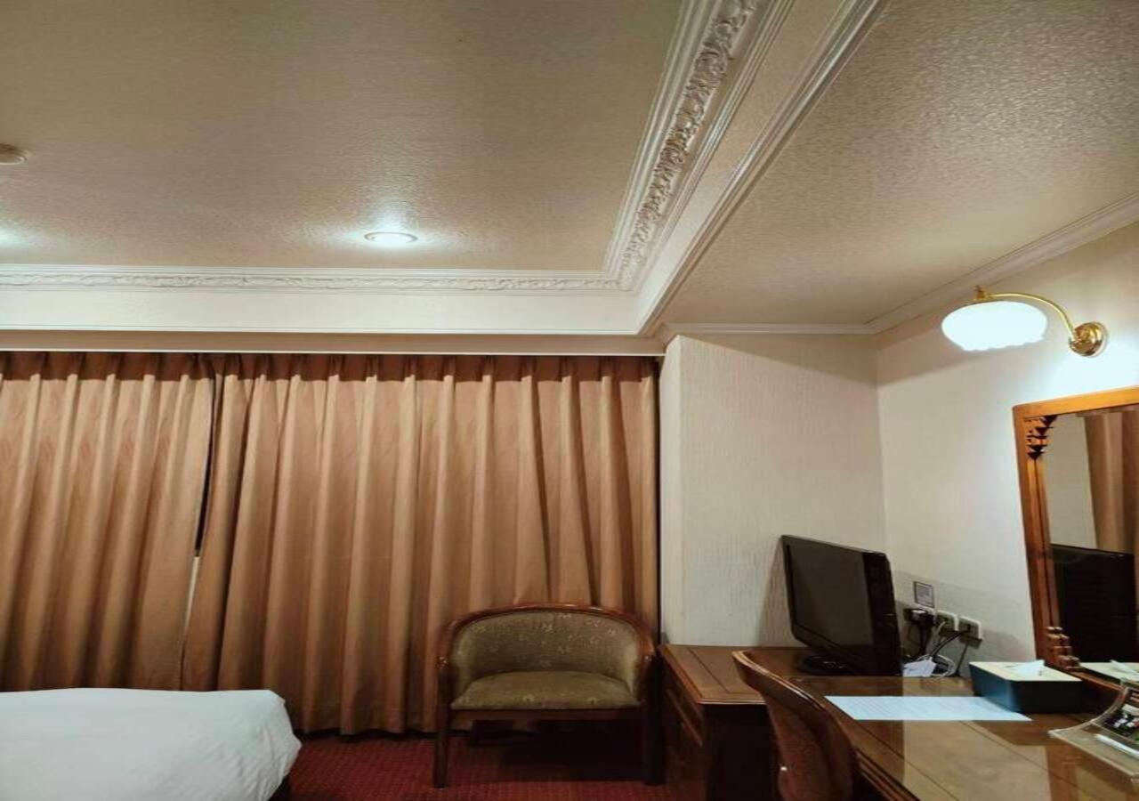 Champion Hotel Тайбэй Экстерьер фото