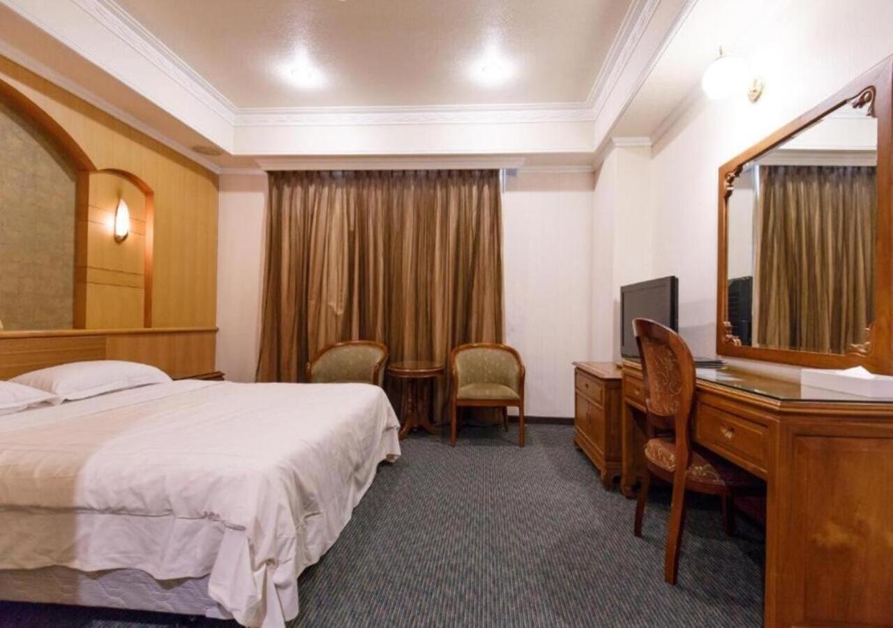 Champion Hotel Тайбэй Экстерьер фото