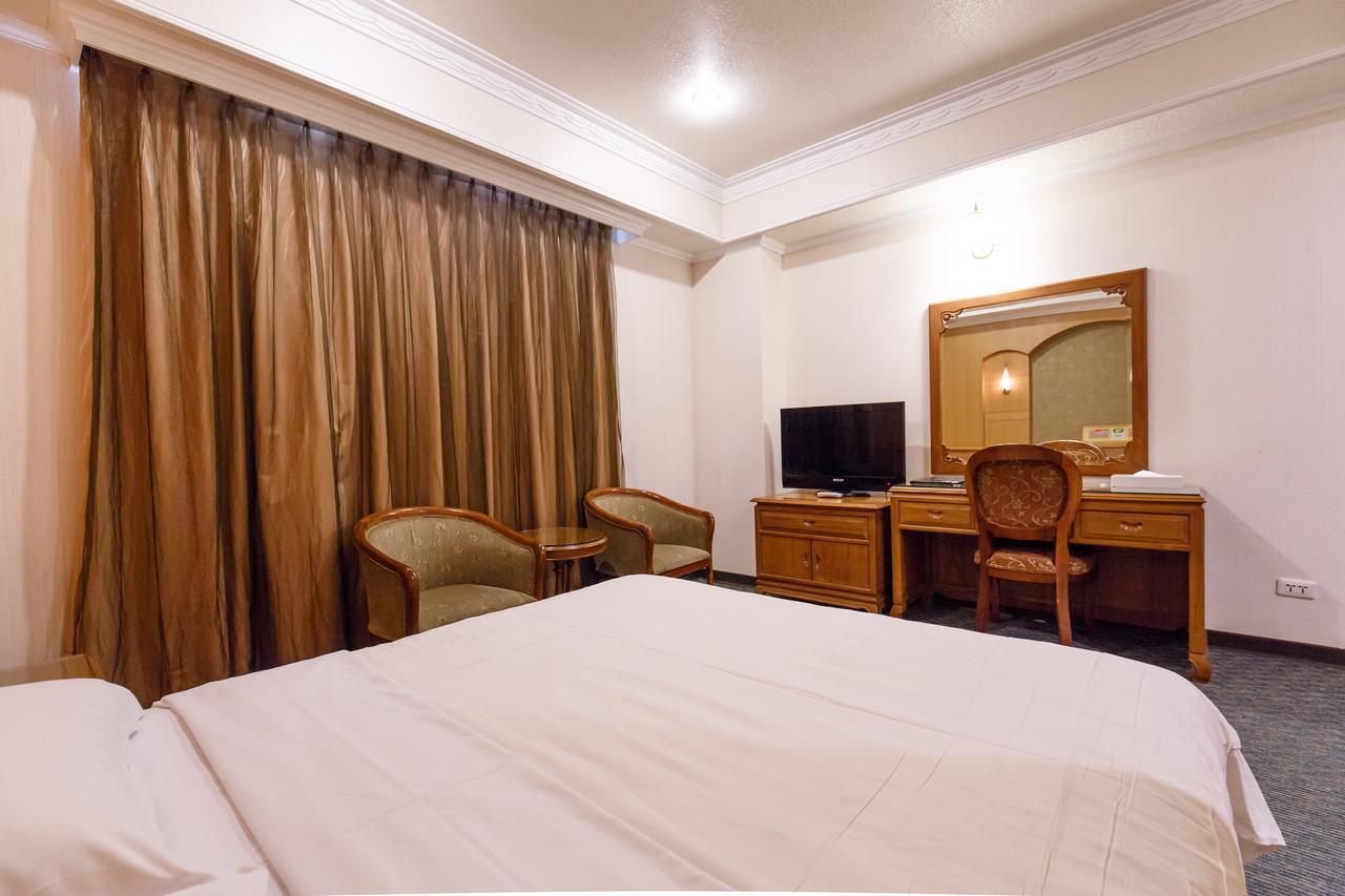 Champion Hotel Тайбэй Экстерьер фото