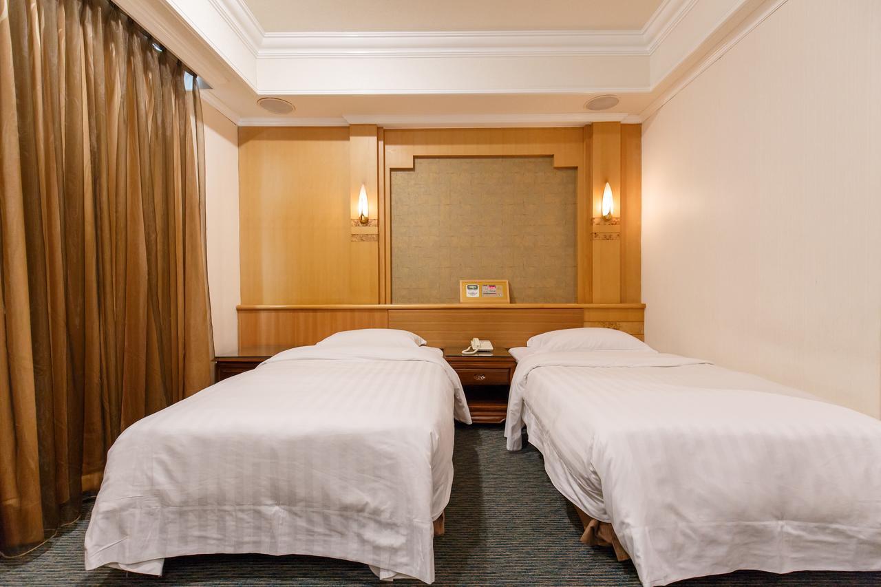 Champion Hotel Тайбэй Экстерьер фото