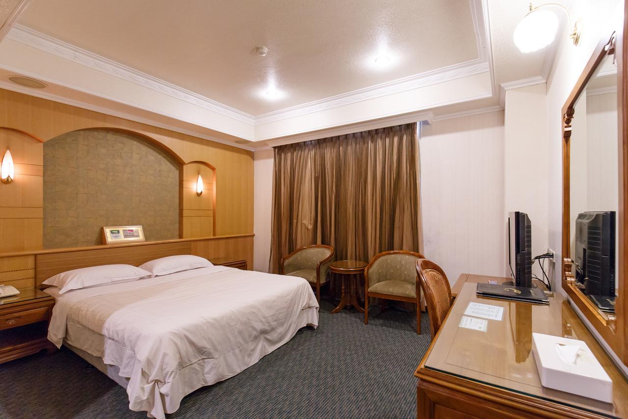 Champion Hotel Тайбэй Экстерьер фото