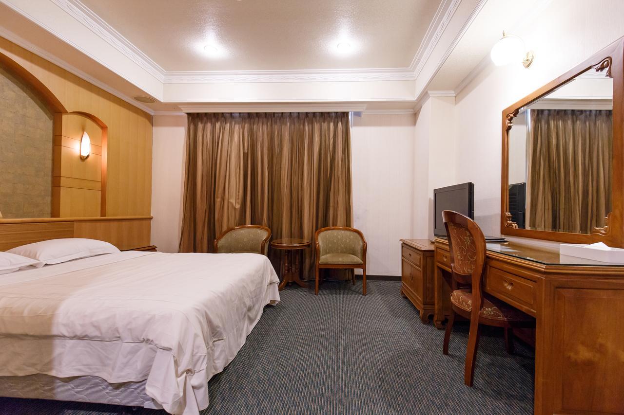 Champion Hotel Тайбэй Экстерьер фото